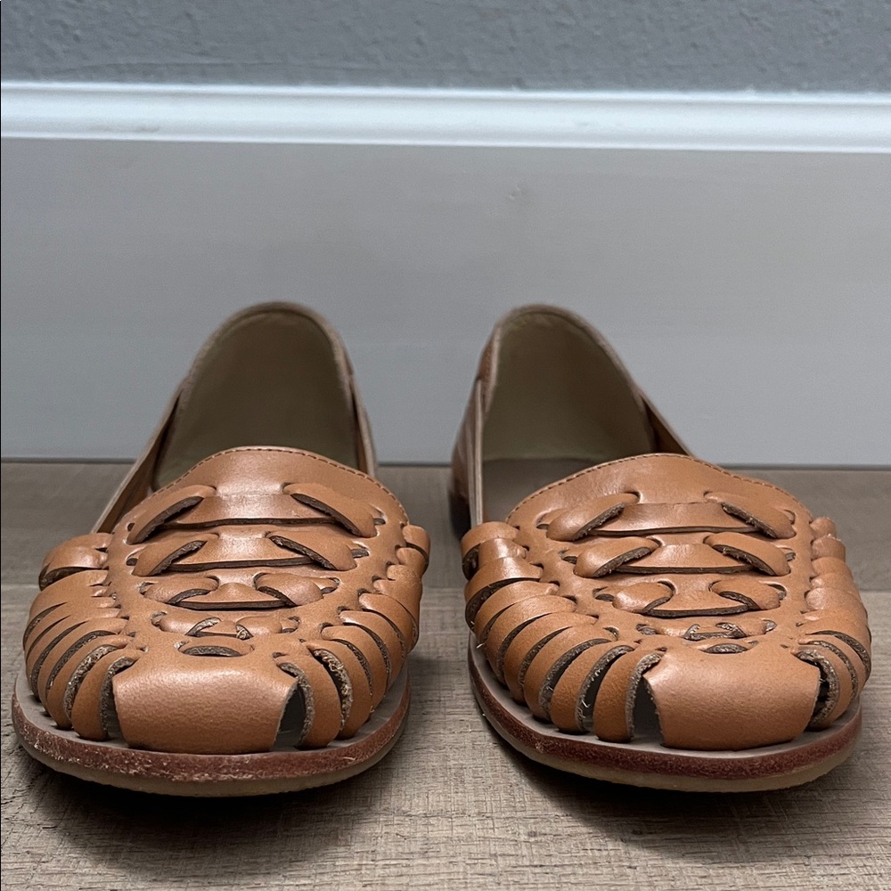 Nisolo Tan Woven Leather Huarache Flats - Picture 14 of 15
